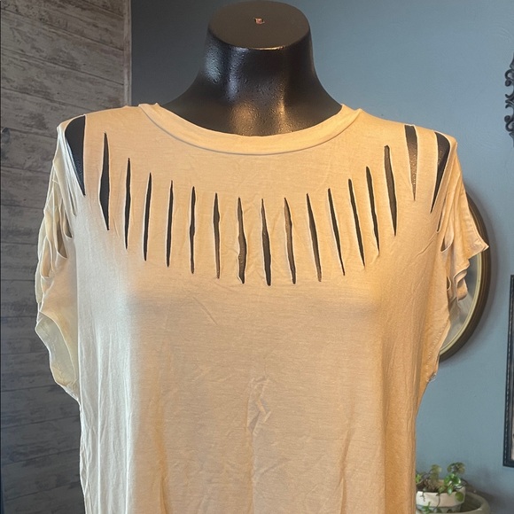 Elegant Beige Cut-Out Women's Top - Picture 2 of 5
